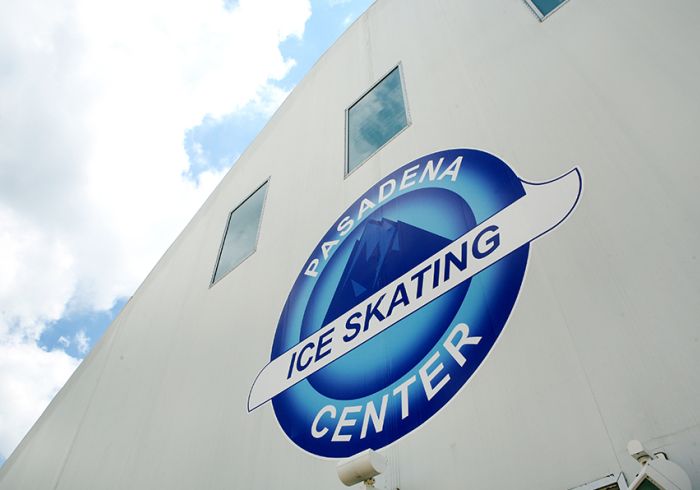 pasadena ice skating center